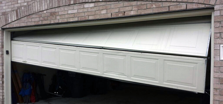emergency door replacement Seaside